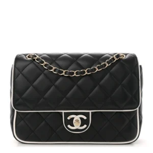 Chanel-Pearl Classic Panda Flap S TierHandbag (Black)