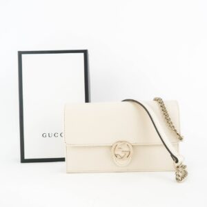 GUCCI-Gucci Interlock Wallet On A Chain Ivory S+Tier